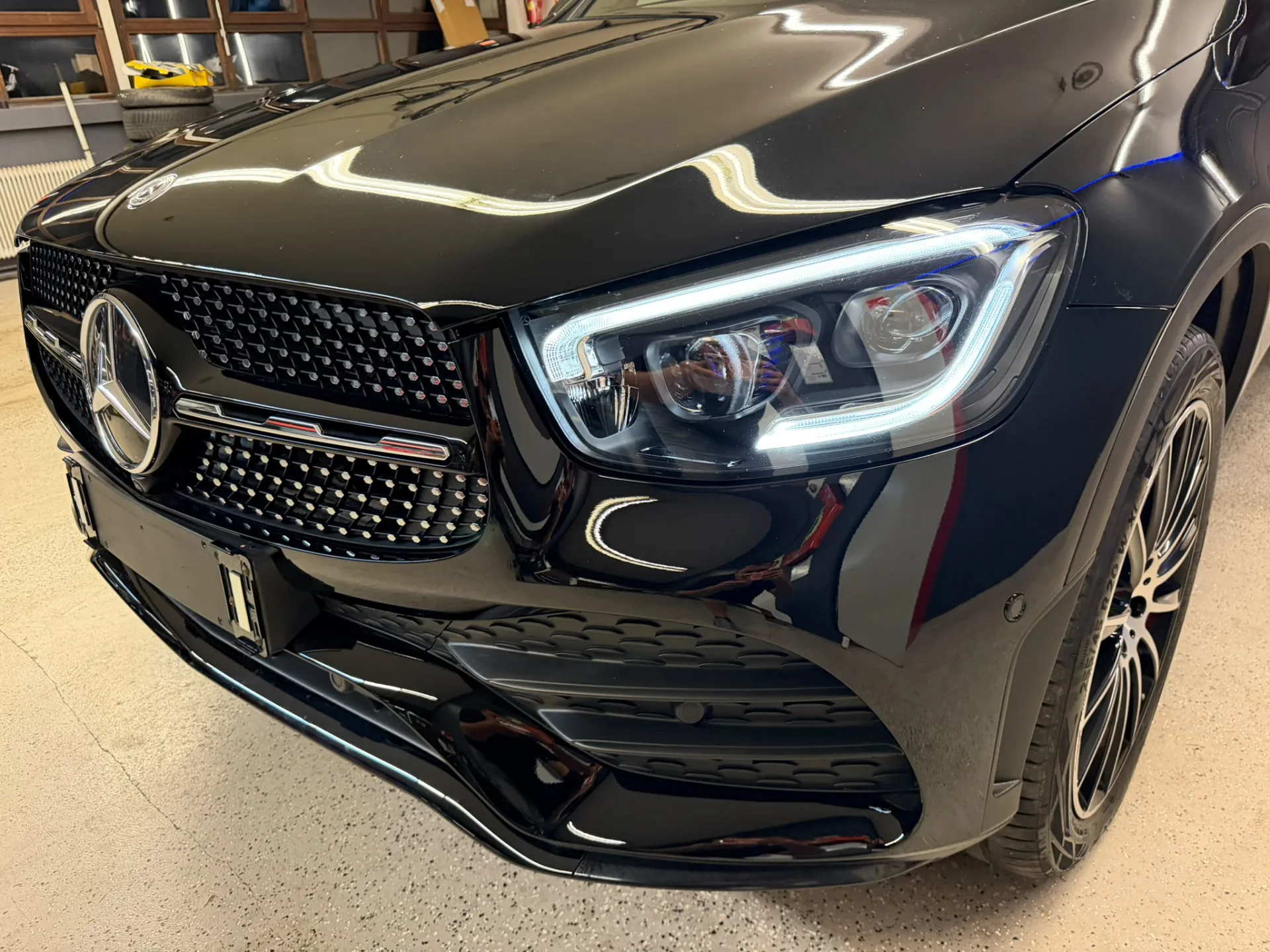 CarMakeUp